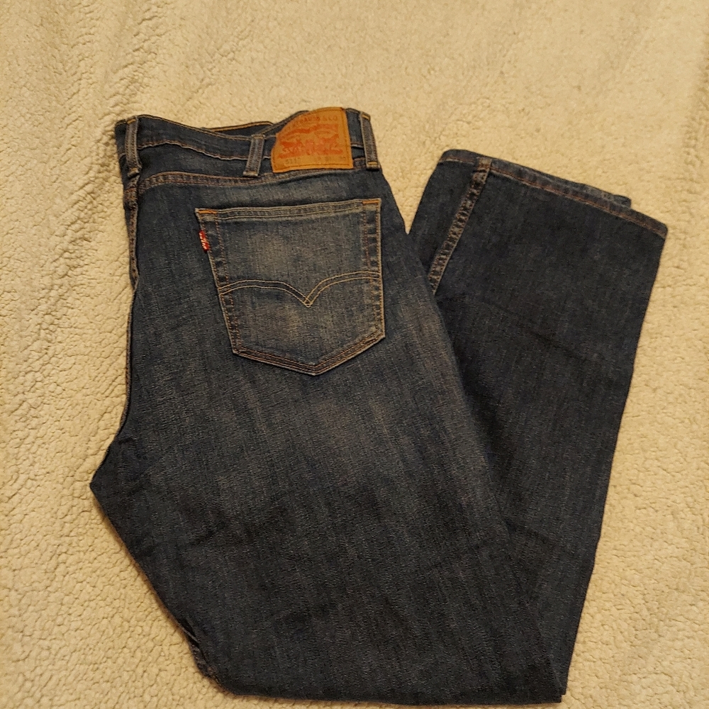 Men Levi 511 jeans ,size W38 L30,color blue denim